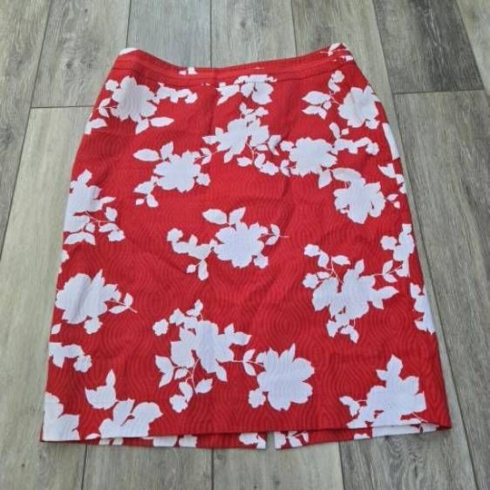 Talbots red white floral knee length business pencil skirt size 8 100% cotton